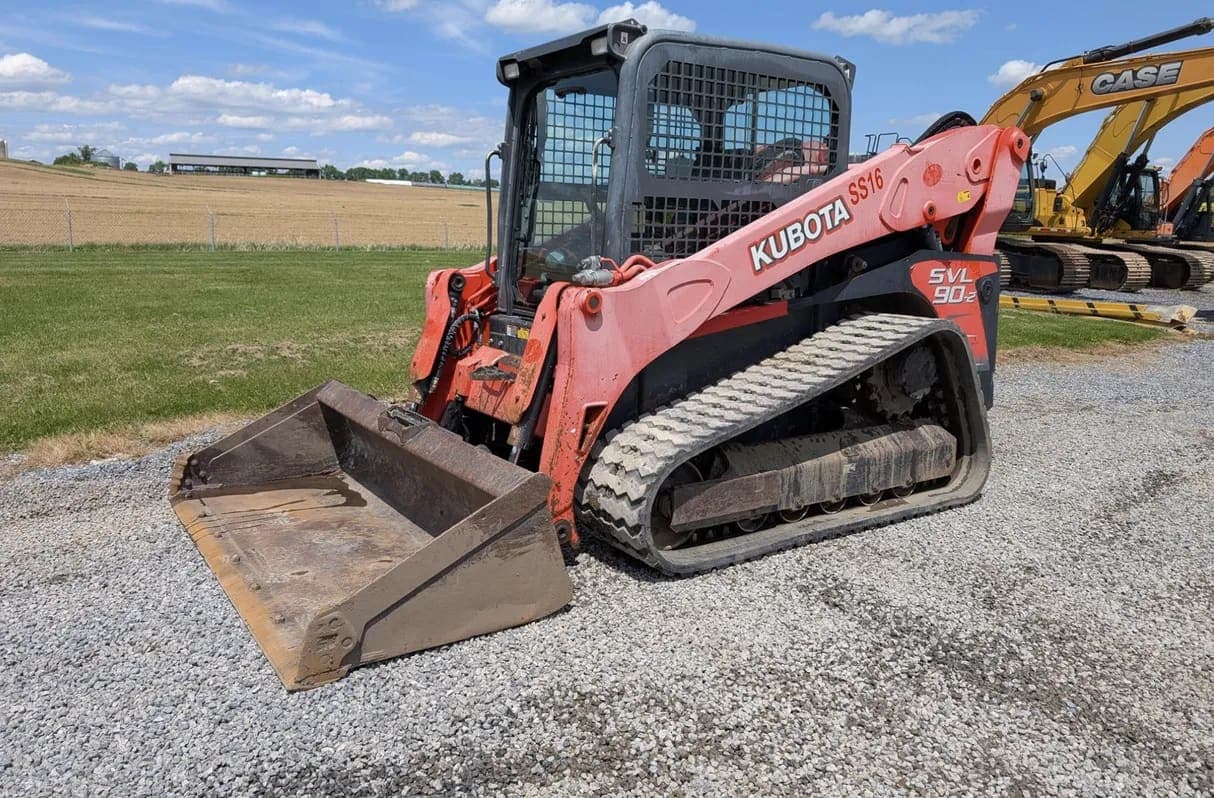 2015 Kubota SVL90-2 listing photo — photo 1 of 22