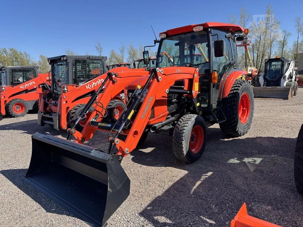 2016 Kubota L6060 listing photo — photo 1 of 13