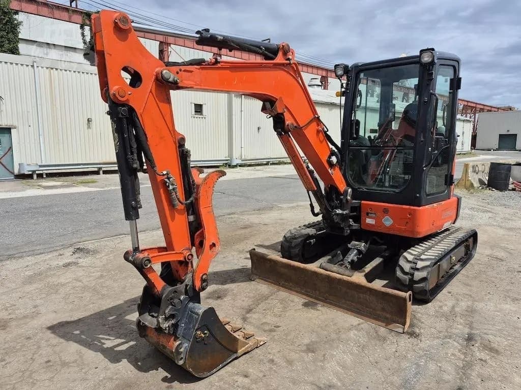 2019 Kubota U35-4 listing photo — photo 1 of 26